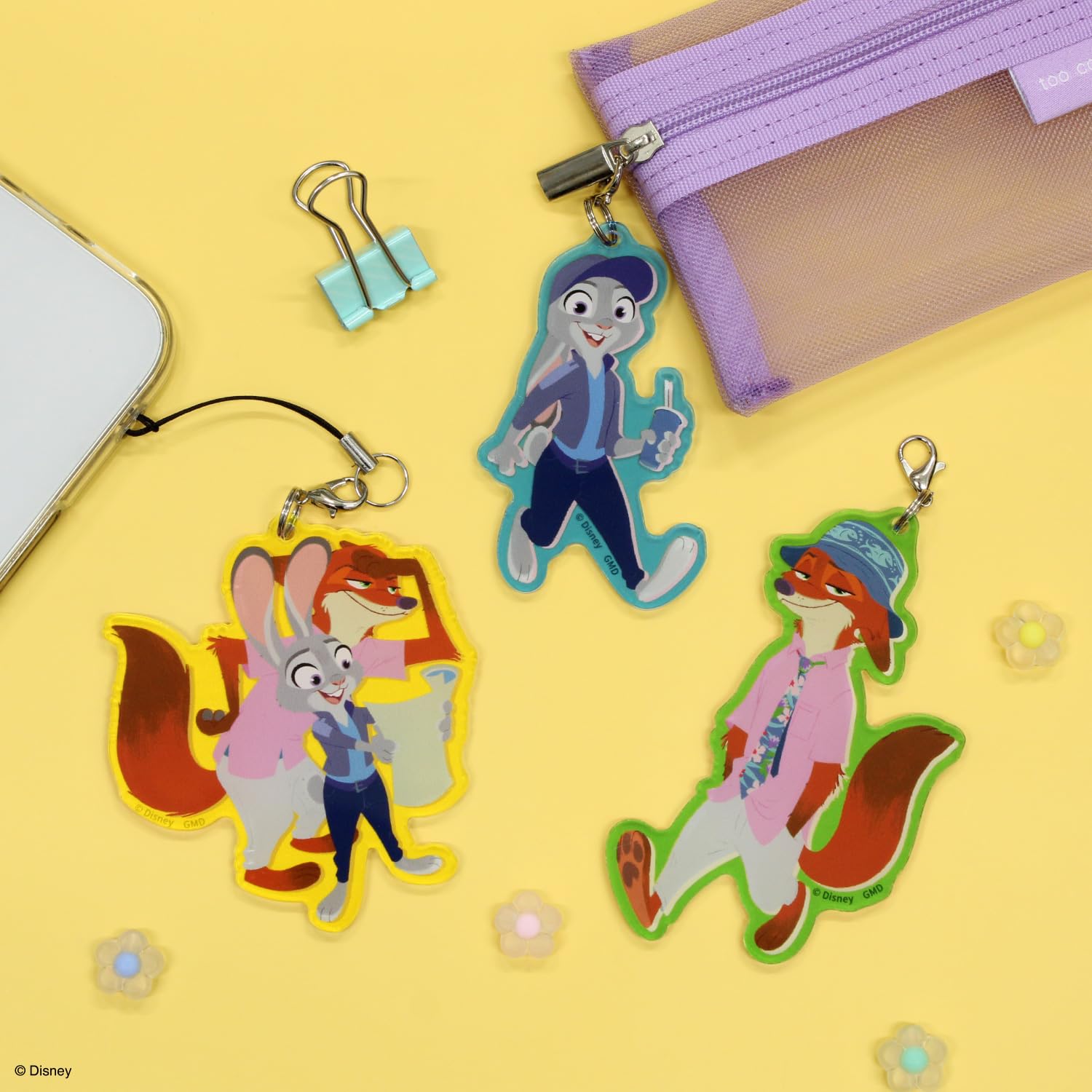 Amazon | グルマンディーズ ディズニーキャラクター ／ モバイル